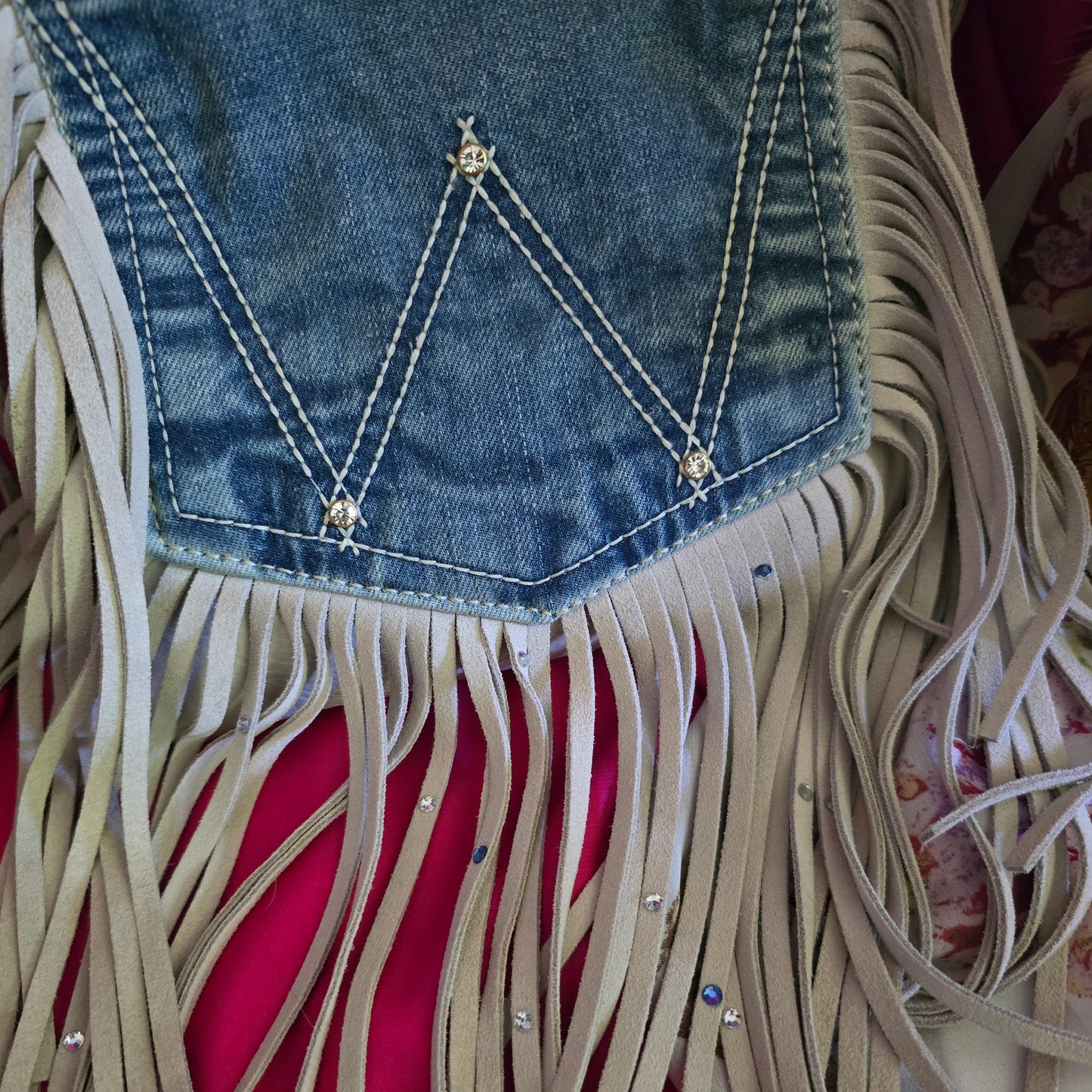 Chelsea Fringe Wrangler